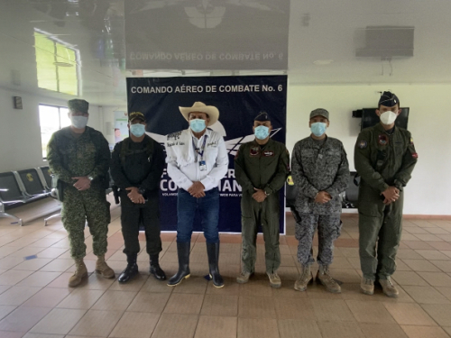 Sobrevuelo de monitoreo de zonas afectadas por inundaciones en el Caquetá