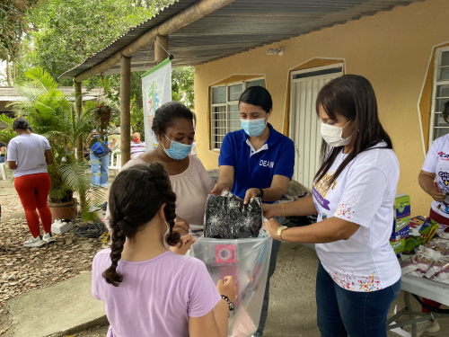 Jornada de recreación y diversión para 70 niños y niñas en Candelaria, Valle