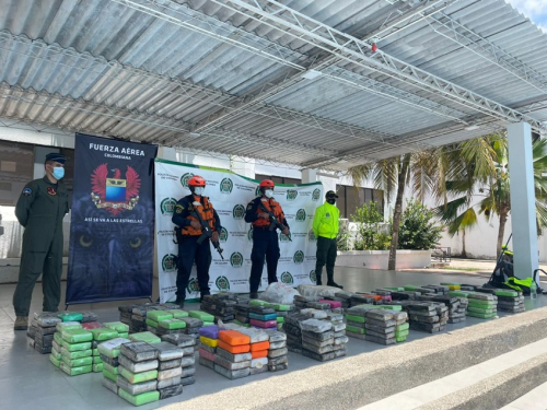 Continúa la ofensiva contra el narcotráfico en el Mar Caribe