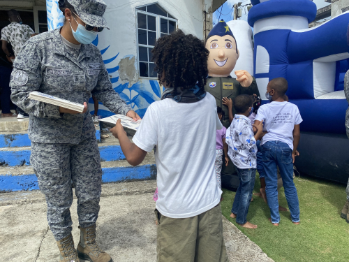 El GACAR celebró el día del niño con la comunidad en el sector de San Luis.