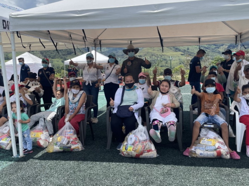 Fuerza Aérea apoya programa para personas en condición de discapacidad en  Chámeza, Casanare