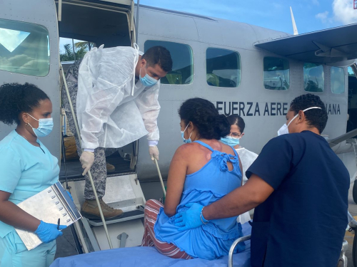 Continúan los traslados Aeromédicos desde Providencia por su Fuerza Aérea