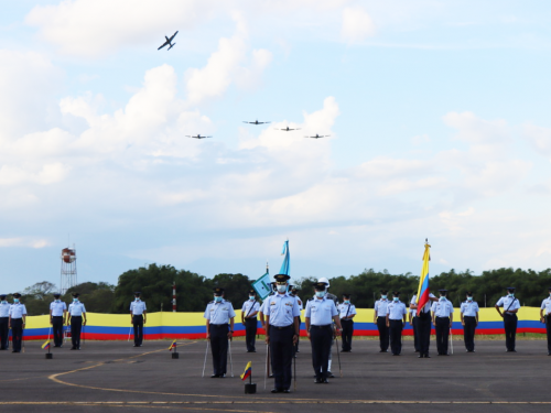 En ceremonia Militar oficiales del CACOM2 fueron ascendidos