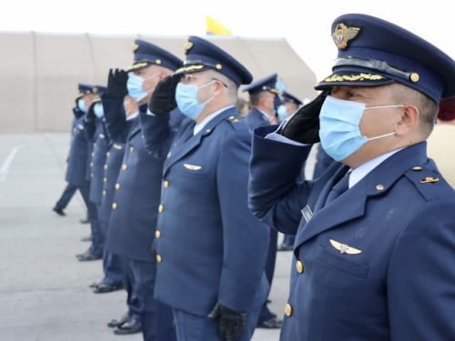 Ceremonia de Ascenso de los Profesionales Oficiales de Reserva de su Fuerza Aérea Colombiana