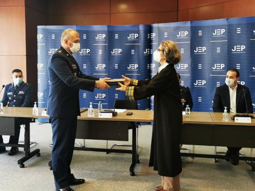 Informes para la paz fueron entregados a la JEP por su Fuerza Aérea Colombiana