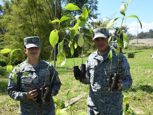 Fuerza Aérea se suma a la celebración del Día Mundial de Acción por los Ríos