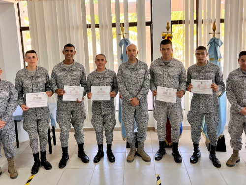   Reconocimiento a soldados que culminan su servicio militar en GAORI
