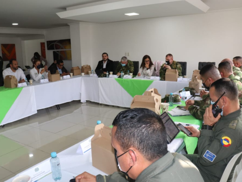 Fuerza Aérea participa en Puestos de Mando Unificados en Tolima, Huila, Caldas y Cundinamarca 