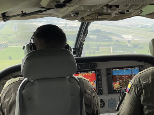Viaje Seguro en la Semana Mayor gracias a su Fuerza Aérea