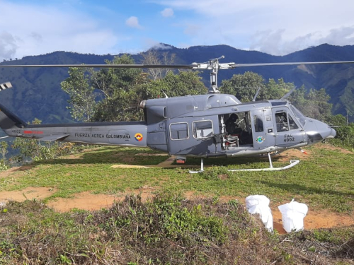 En municipios del sur del Tolima  hay agua potable en razón de un vuelo de su Fuerza Aérea 