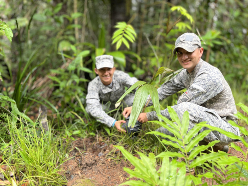 Con jornada ambiental el Grupo Aéreo del Oriente conmemora del Día Internacional de la Tierra