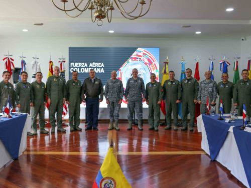 Balance de la cooperación internacional y construcción de oportunidades en un contexto global realizó su Fuerza Aérea 