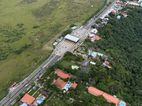 En plan retorno su Fuerza Aérea Colombiana realizó vuelos de vigilancia en todo el Tolima, Huila y Cundinamarca.