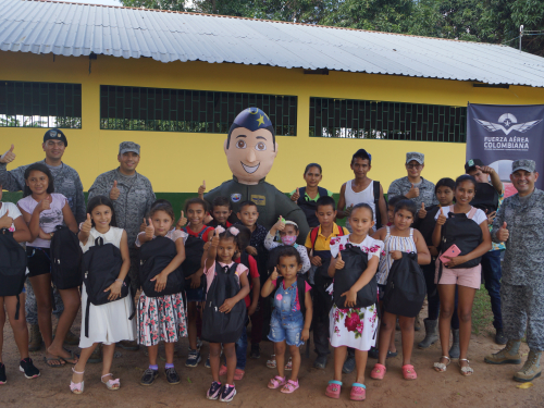 Plan Corazón Amigo hace presencia en el internado Villa María en Vichada