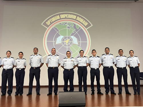 Con Ceremonia militar la Escuela del Sistema de Defensa Aérea Nacional, celebró su aniversario número 11