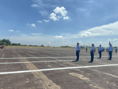 En ceremonia militar de transmisión de mando fue reconocido el nuevo comandante del Grupo Aéreo del Oriente 