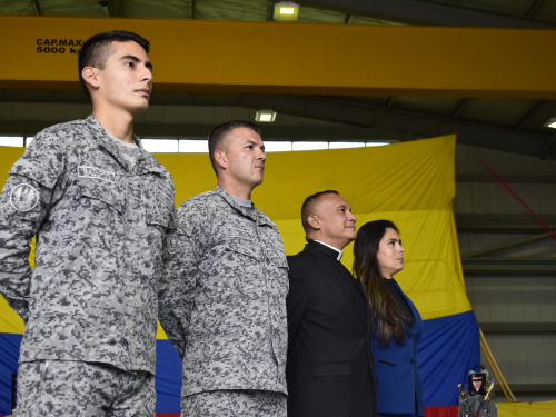 Integrantes del Comando Aéreo de Mantenimiento conmemoraron el Día Internacional de los Derechos Humanos