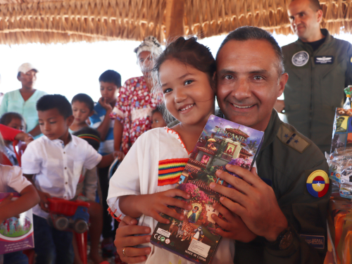 A la alta Guajira también llegó la Operación Gratitud