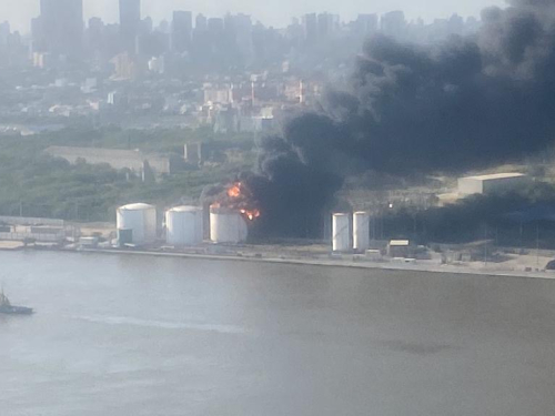 Vigilancia aérea a la emergencia en el Muelle de Compas