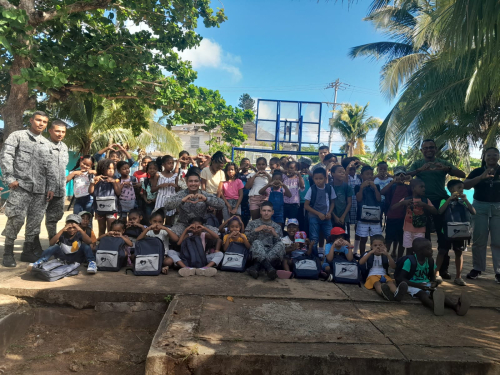 Estudiantes del colegio Ruben Darío celebraron la navidad en San Andrés