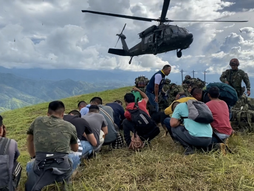 A la fecha 116 personas han sido evacuadas vía aérea desde zonas aledañas al derrumbe de Rosas, Cauca