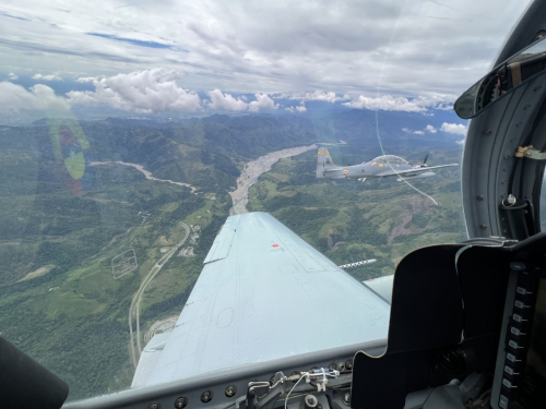 Su Fuerza Aérea acompañó el regreso de viajeros en el departamento del Meta.