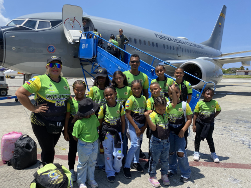 Delegación sanandresana de patinaje, fue beneficiada con vuelo humanitario