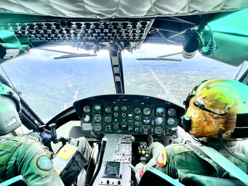Vías principales en “Plan retorno” son custodiadas por tripulaciones de su Fuerza Aérea Colombiana