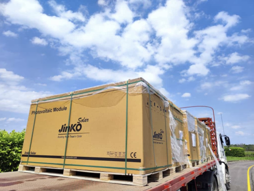 Inicia proyecto para el uso de energía solar en el Grupo Aéreo del Casanare