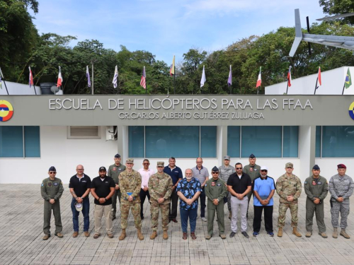 Oficiales y Suboficiales del Ejército de los Estados Unidos, visitaron la Base Aérea de Melgar, Tolima