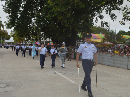 Con orgullo y elegancia, el Grupo Aéreo del Amazonas desfiló en Leticia