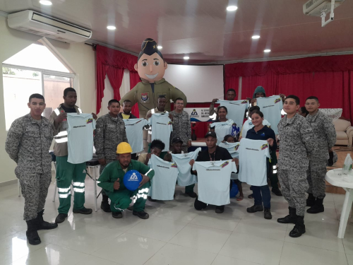 Habitantes de San Andrés beneficiados con atenciones médicas y limpieza de playas