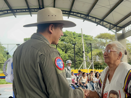 Beneficiados de la Jornada de Salud en Yopal, recibieron sus gafas formuladas