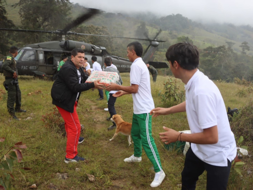 Un ‘Ángel de metal’ transportó ayudas humanitarias para El Calvario, Meta