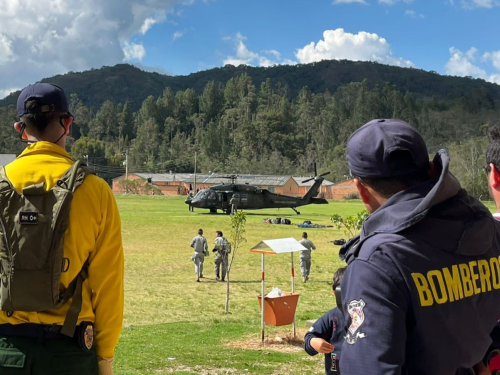 Desplegado helicóptero de la FAC, en apoyo a la emergencia en Arcabuco, Boyacá