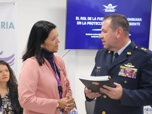Entrega de Informes por parte de la Fuerza Aeroespacial 
