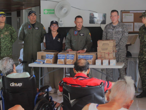 Con jornada de apoyo al desarrollo se beneficia la comunidad isleña y raizal de San Andrés 