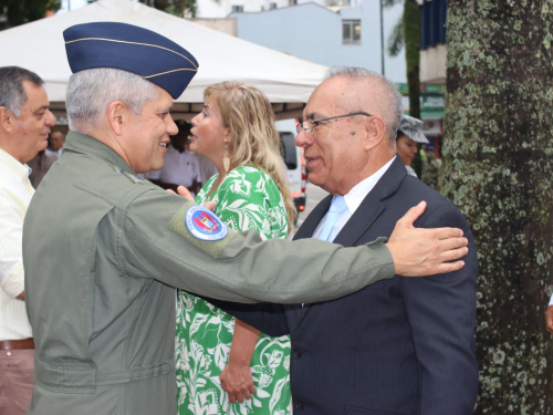 Con honores fue conmemorado el Día del Veterano en Villavicencio   