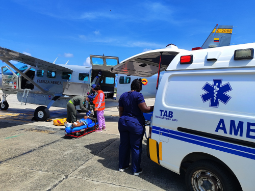 Con éxito, misión de traslado aeromédico benefició a dos pacientes en el archipiélago