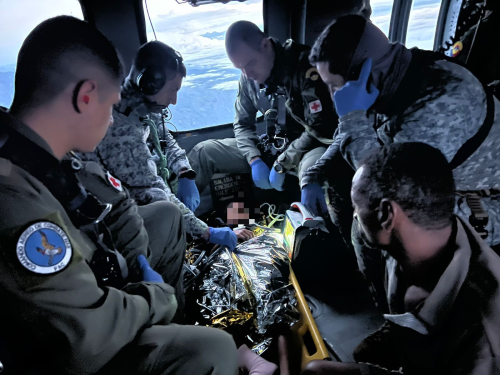 Menor de seis años mordida por serpiente, fue evacuada por su Fuerza Aeroespacial Colombiana
