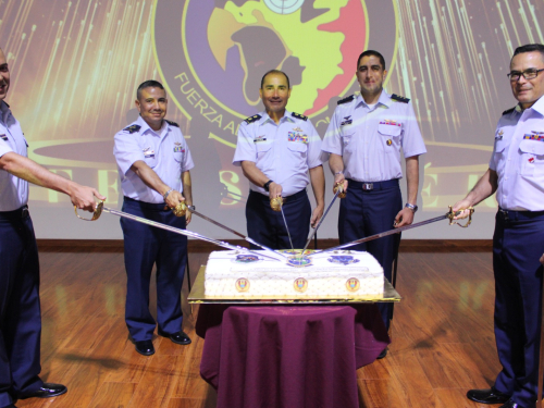 Por su compromiso en mantener el control del espacio aéreo nacional, militares son exaltados en la celebración del aniversario No.34 de la especialidad de Defensa Aérea y Antimisil