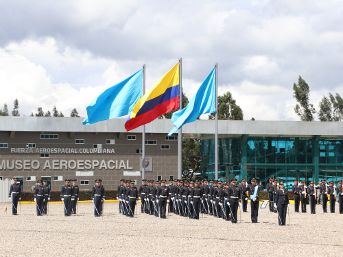 Fuerza Aeroespacial Colombiana celebra su aniversario 104