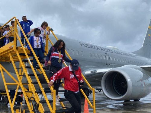 En vuelo de apoyo, regresó la delegación de Taekwondo ITF de San Andrés 