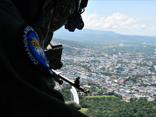 Misiones de perifoneo y lanzamiento de volantes en el suroriente del país generan cambios