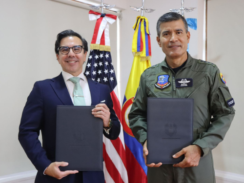 Fuerza Aeroespacial Colombiana fortalece cooperación con Estados Unidos para contribuir a los esfuerzos de seguridad hemisférica