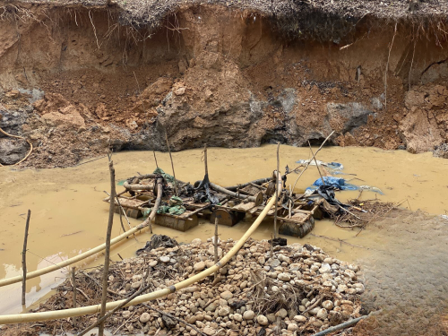 Inutilizadas ocho unidades de extracción minera ilegal en  Puerto Caicedo, Putumayo 