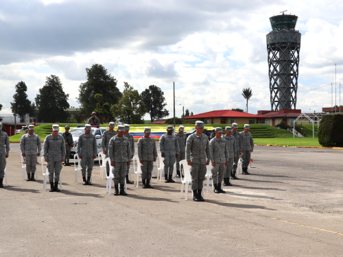 Con éxito, 17 jóvenes culminan su servicio militar en CATAM