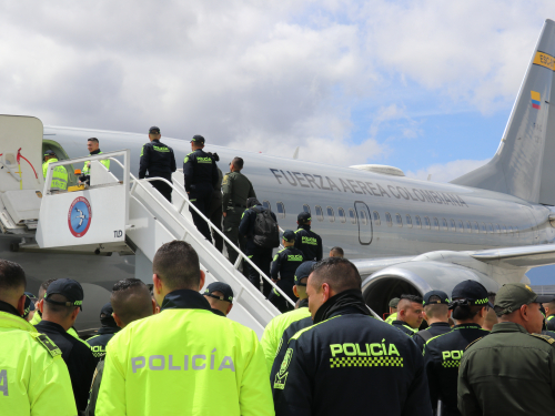 Fortalecimiento de la seguridad de la Feria de las Flores 2024 con el apoyo de la Fuerza Aérea colombiana