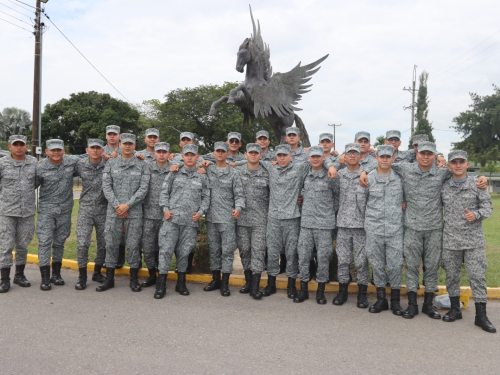 Nuevos reservistas orgullosos de haber servido a los colombianos