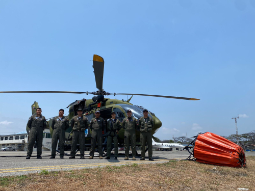 Con capacitaciones en operaciones especiales, FAC aporta  a la emergencia en Ecuador